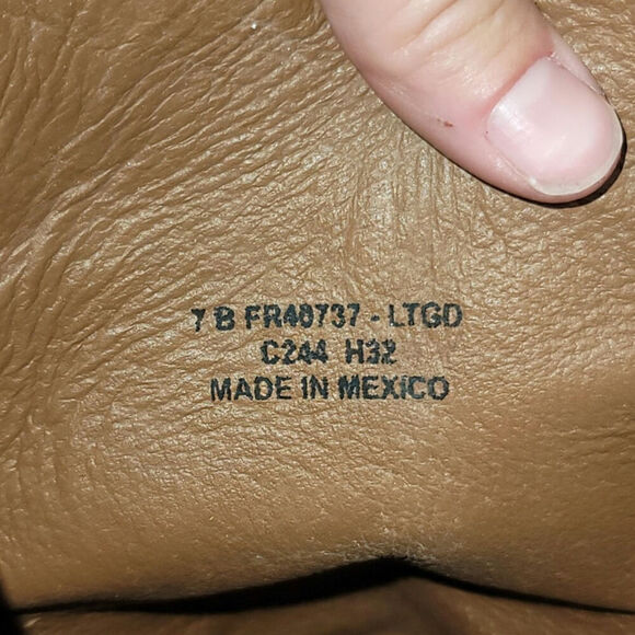 FRYE Billy Daisy Pull-On Leather Western Boots in Light Metallic Gold, sz 7 - Picture 15 of 16